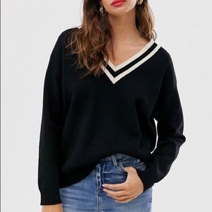 MANGO V-Neck Sweater in Black & Cream Size M